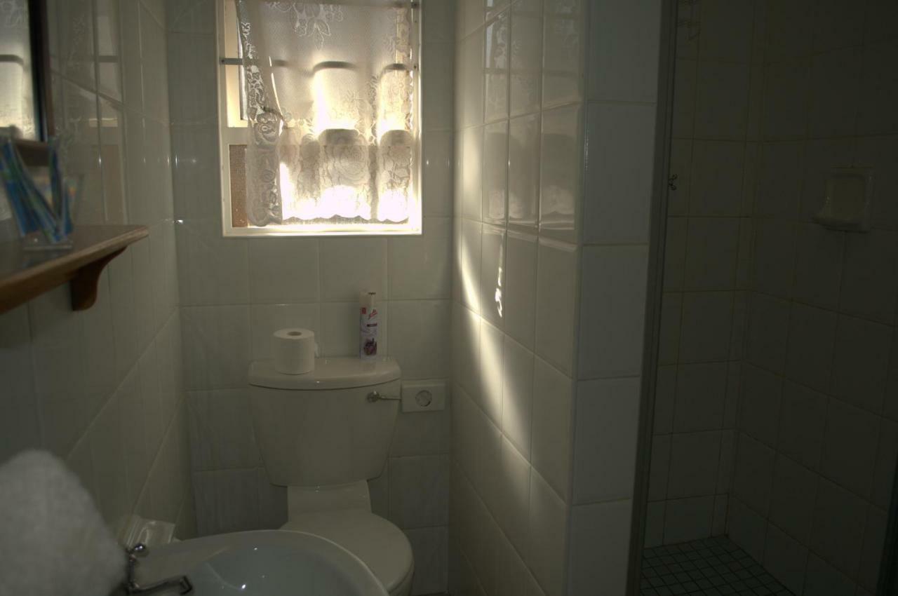 Crowned Crane Hotell Gonubie Rom bilde